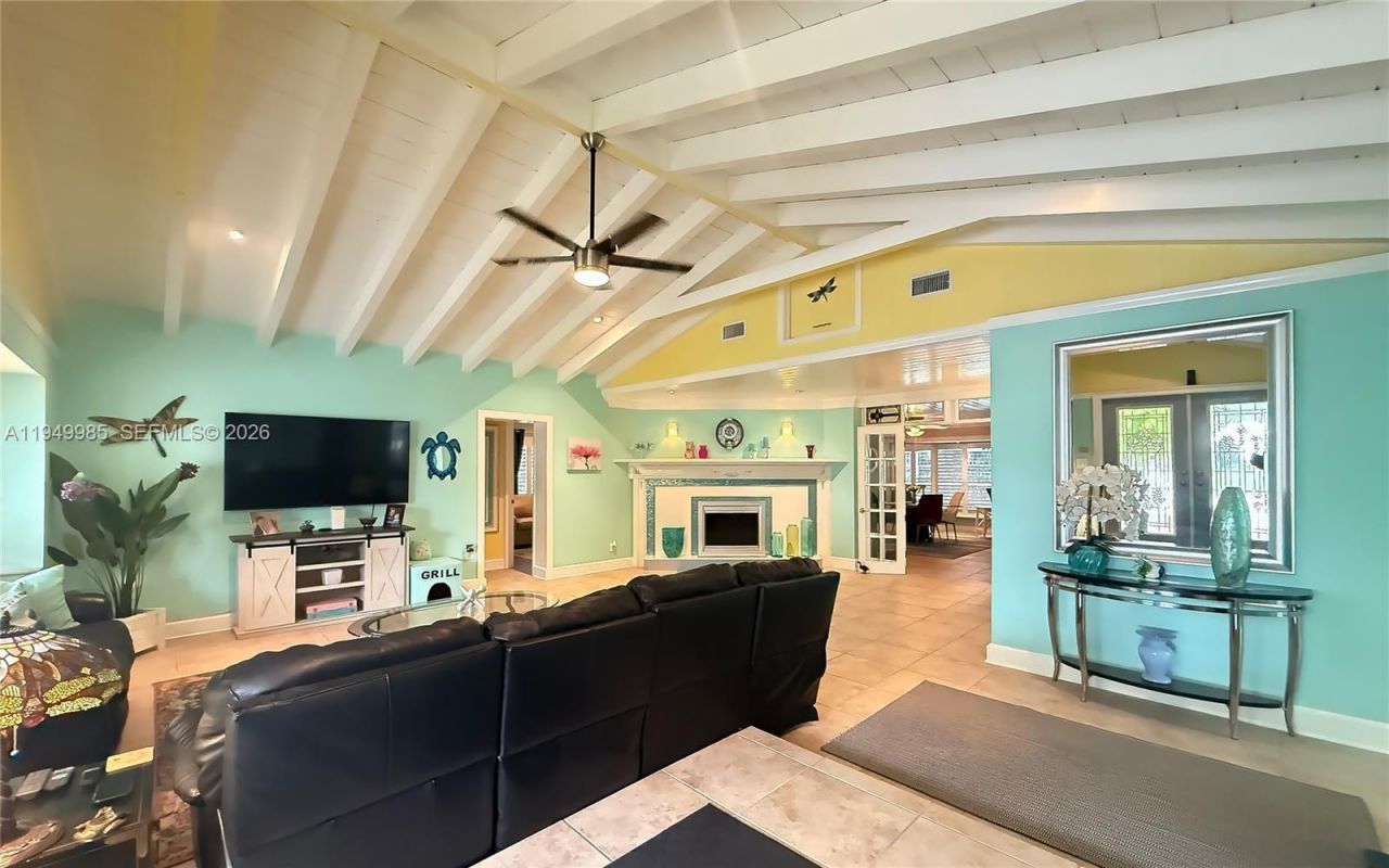 19280 SW 304th St, Homestead, FL 33030 Photo