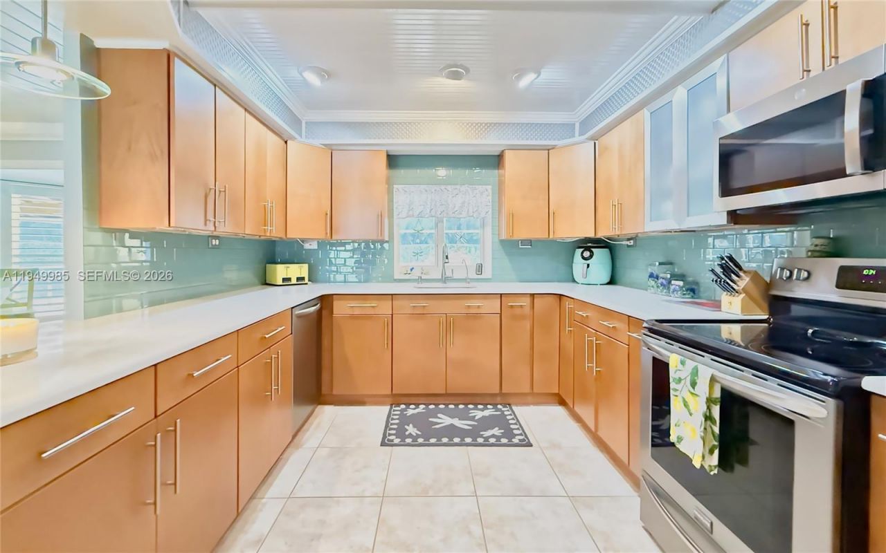 19280 SW 304th St, Homestead, FL 33030 Photo