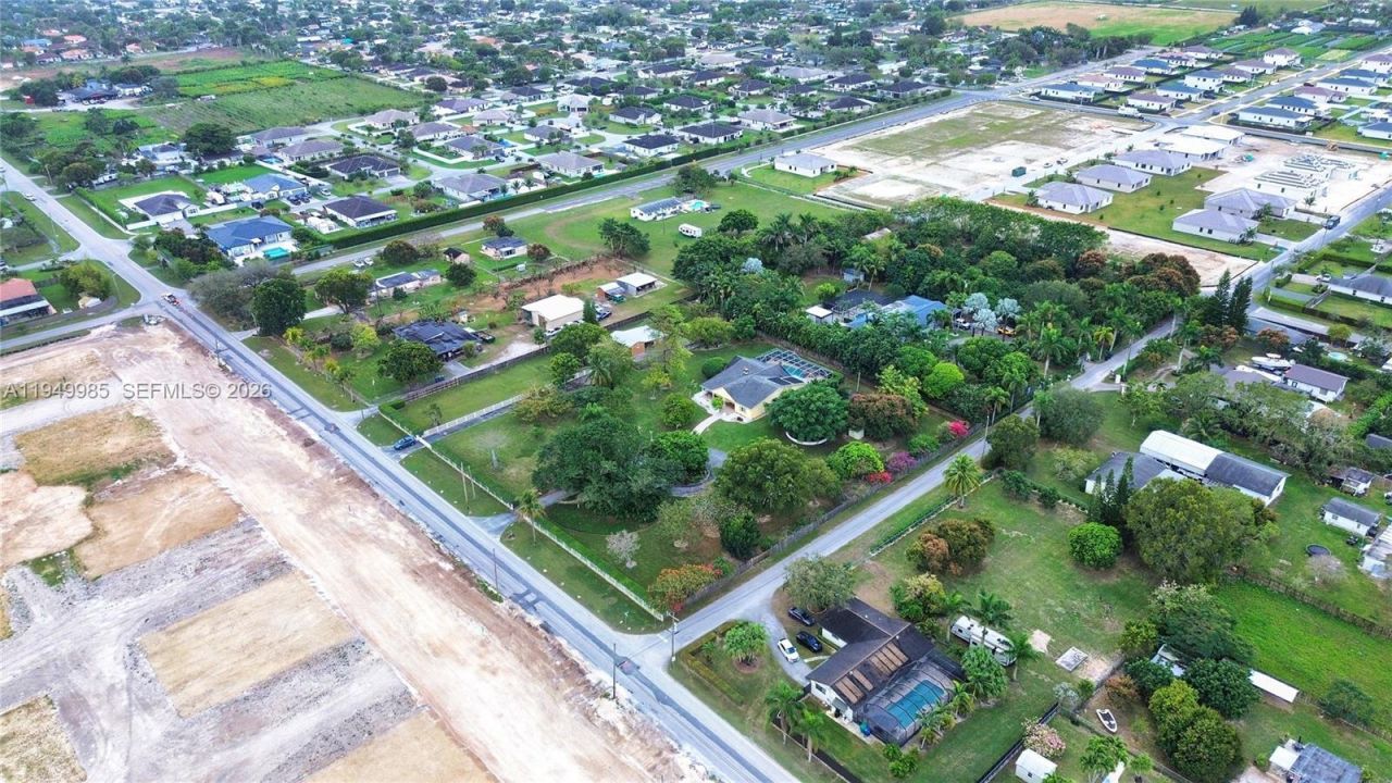 19280 SW 304th St, Homestead, FL 33030 Photo