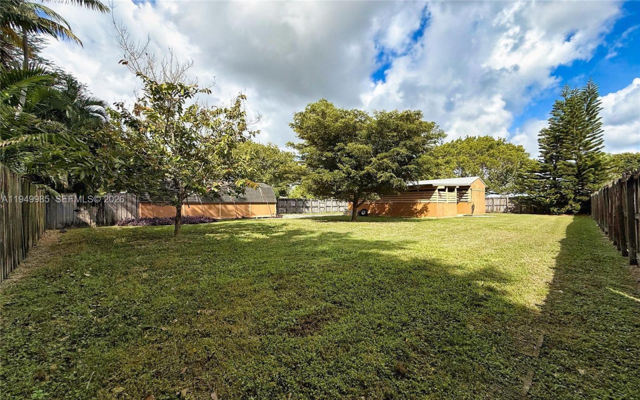 19280 SW 304th St, Homestead, FL 33030 Photo