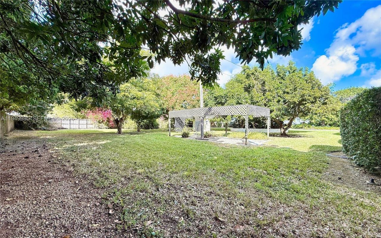 19280 SW 304th St, Homestead, FL 33030 Photo