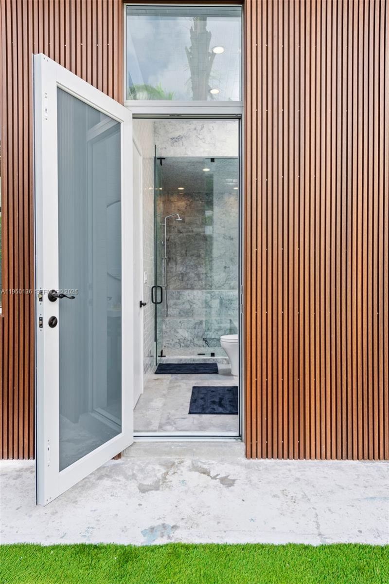 1000 NE 89th St, Miami, FL 33138 Photo