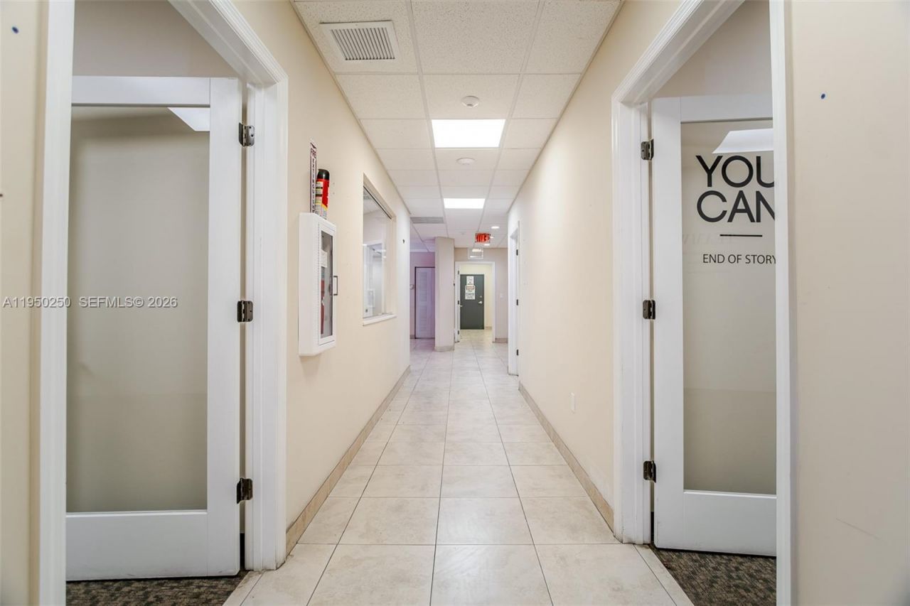 1001 NW 72nd St , Miami, FL 33150 Photo