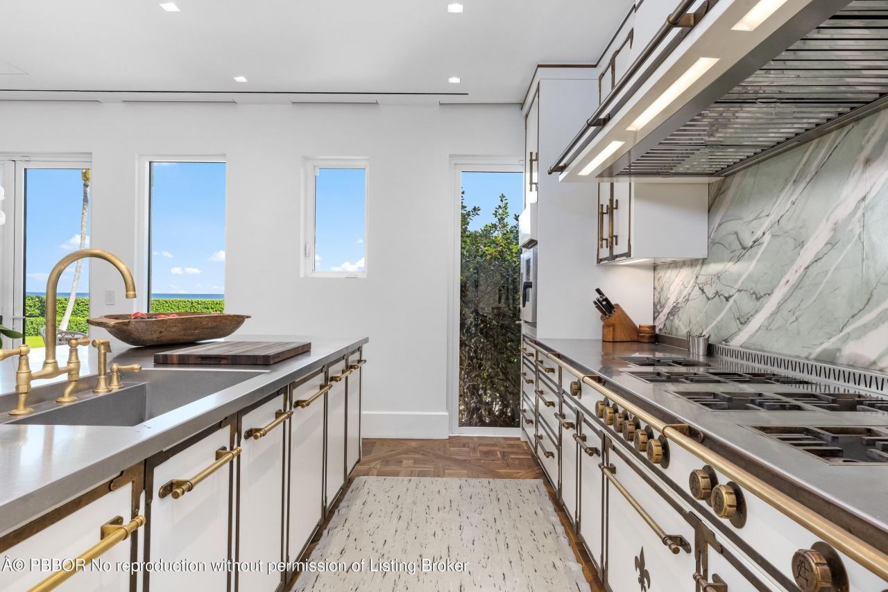 680 S Ocean Boulevard, Palm Beach, FL 33480 Photo