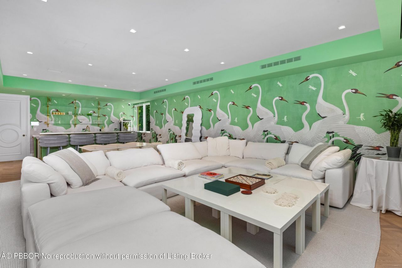 680 S Ocean Boulevard, Palm Beach, FL 33480 Photo