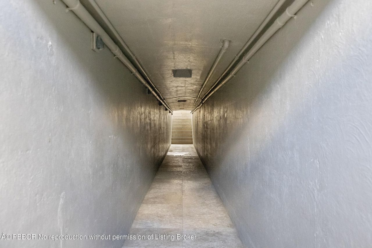 680 S Ocean Boulevard, Palm Beach, FL 33480 Photo