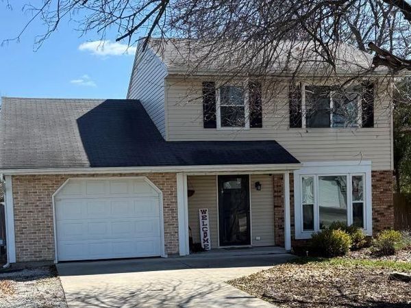 51272 Bittersweet Road, Granger, IN 46530