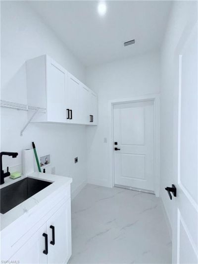 4006 2nd St Sw, Lehigh Acres, FL 33976 Photo