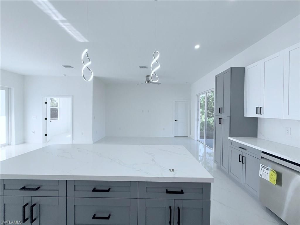 4006 2nd St Sw, Lehigh Acres, FL 33976 Photo