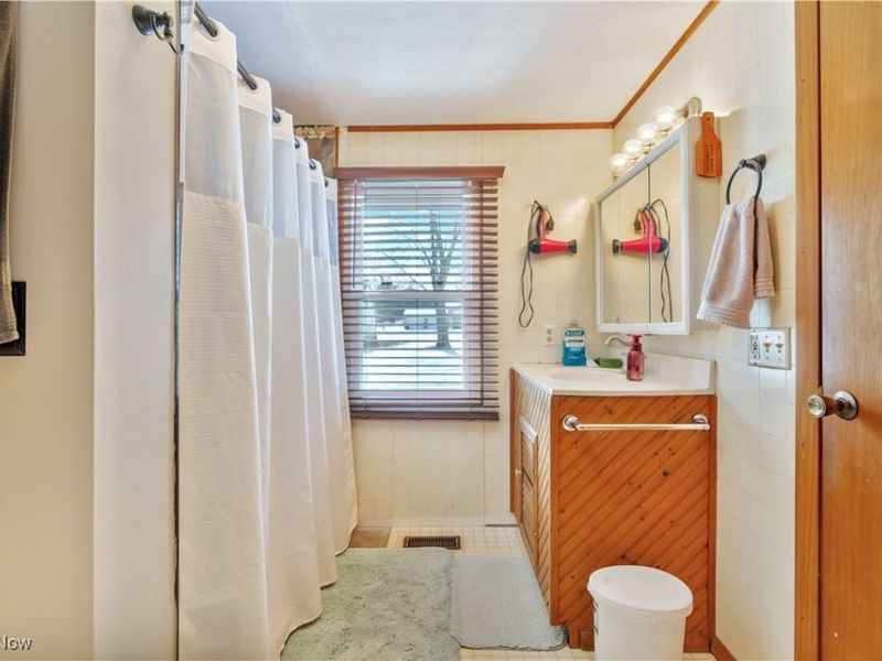 11335 Meadowbrook Avenue, Alliance, OH 44601 Photo 20