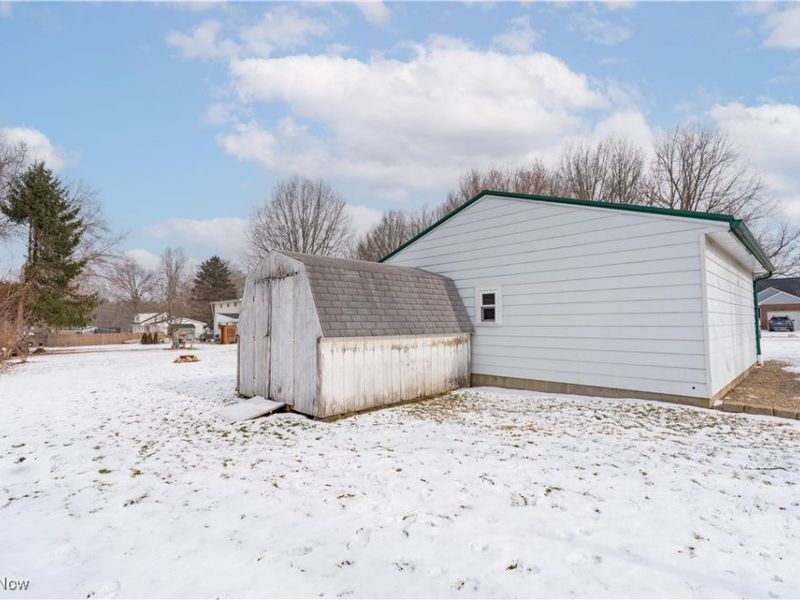 11335 Meadowbrook Avenue, Alliance, OH 44601 Photo 30