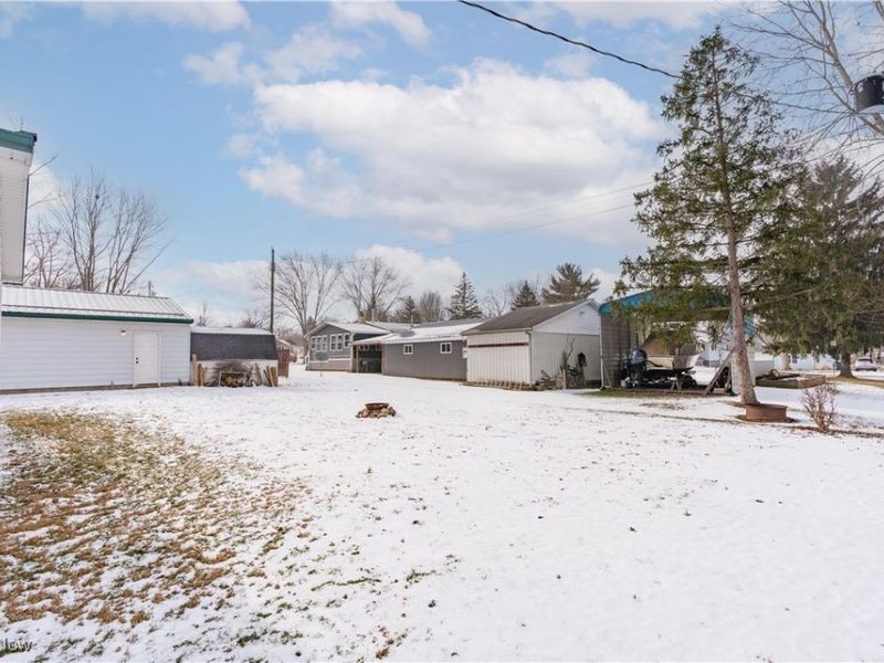 11335 Meadowbrook Avenue, Alliance, OH 44601 Photo 34