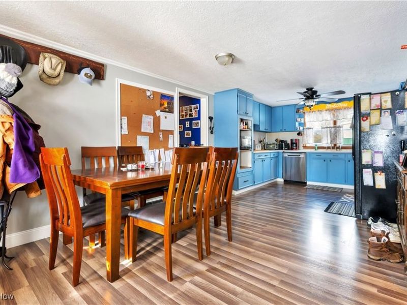 11335 Meadowbrook Avenue, Alliance, OH 44601 Photo 6