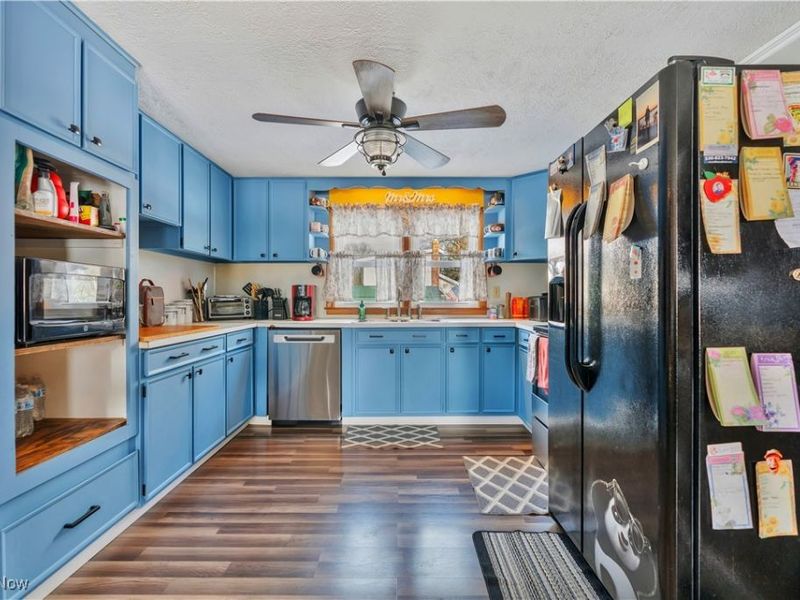 11335 Meadowbrook Avenue, Alliance, OH 44601 Photo 8