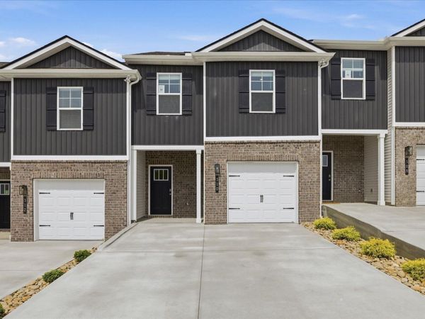 310 Seymour Centre Blvd, Seymour, TN 37865