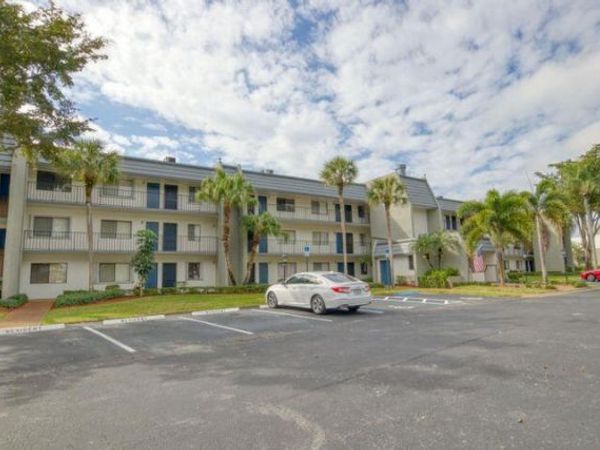 4801 Esedra Court, Unit 108, Lake Worth, FL 33467