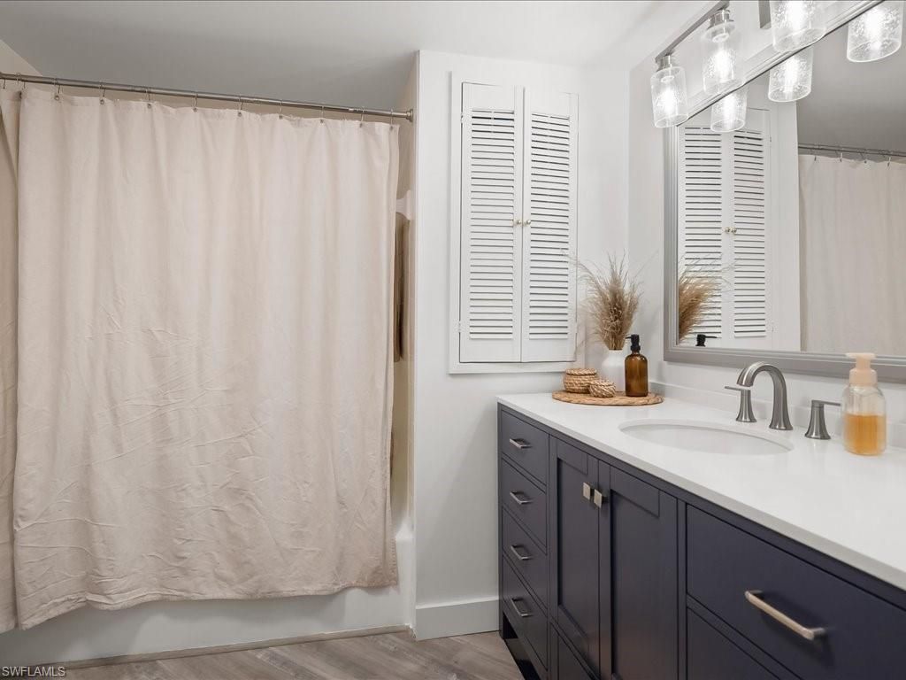975 Palm View Dr, Unit A302, Naples, FL 34110 Photo