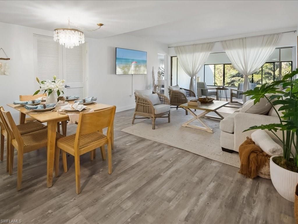 975 Palm View Dr, Unit A302, Naples, FL 34110 Photo