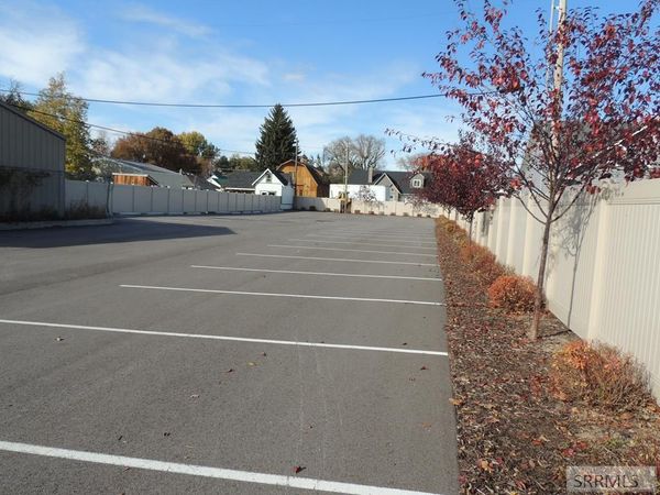 23 E 1st N, REXBURG, ID 83440