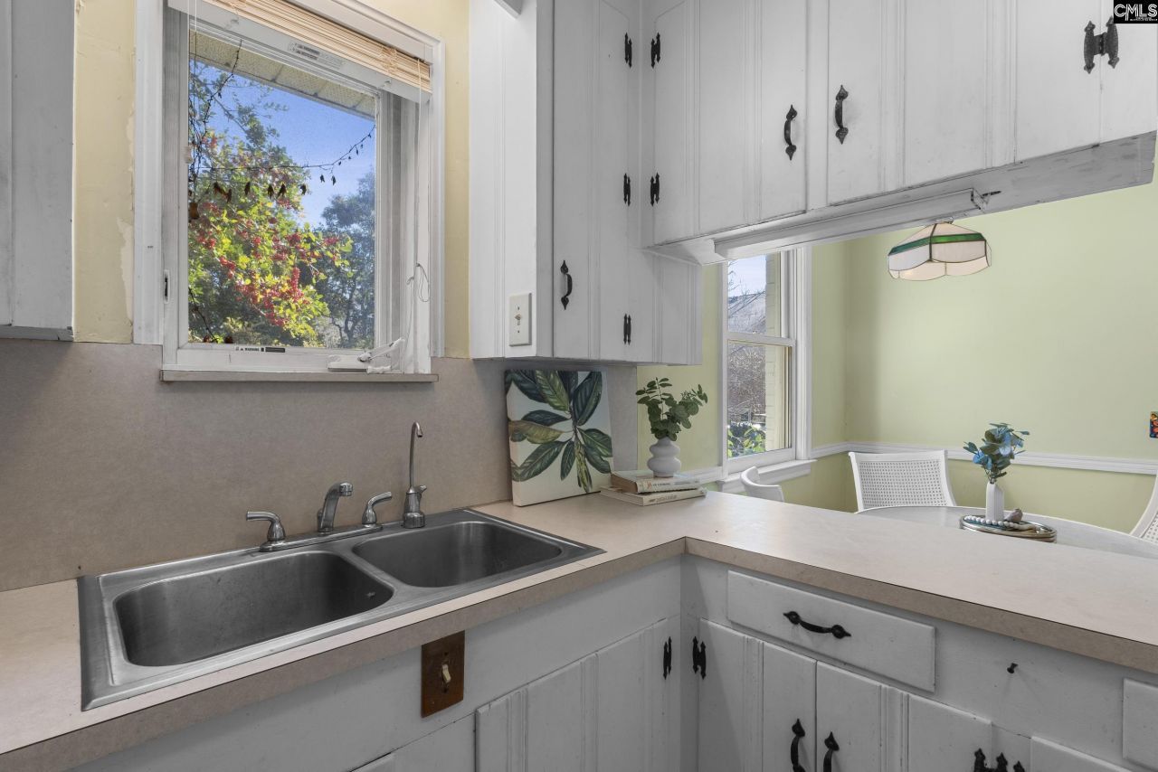 1510 Shirley Street  Photo 11