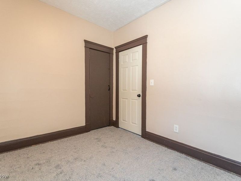 813 Wayside Road, Cleveland, OH 44110 Photo 14