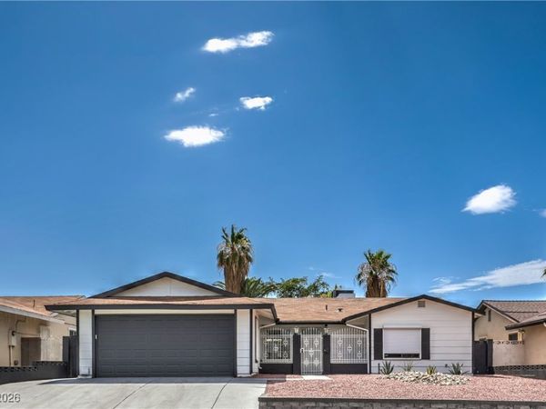 4277 Rimcrest Road, Las Vegas, NV 89121