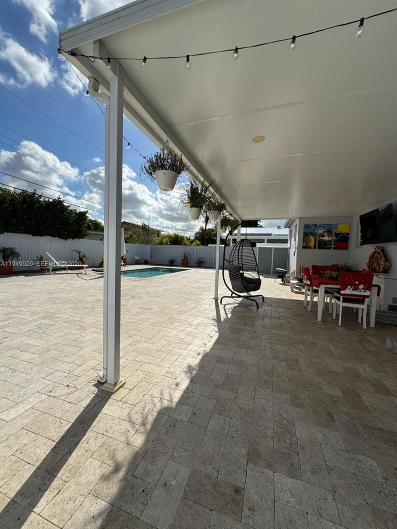 3551 Palm Ave, Unit 3551, Hialeah, FL 33012 Photo