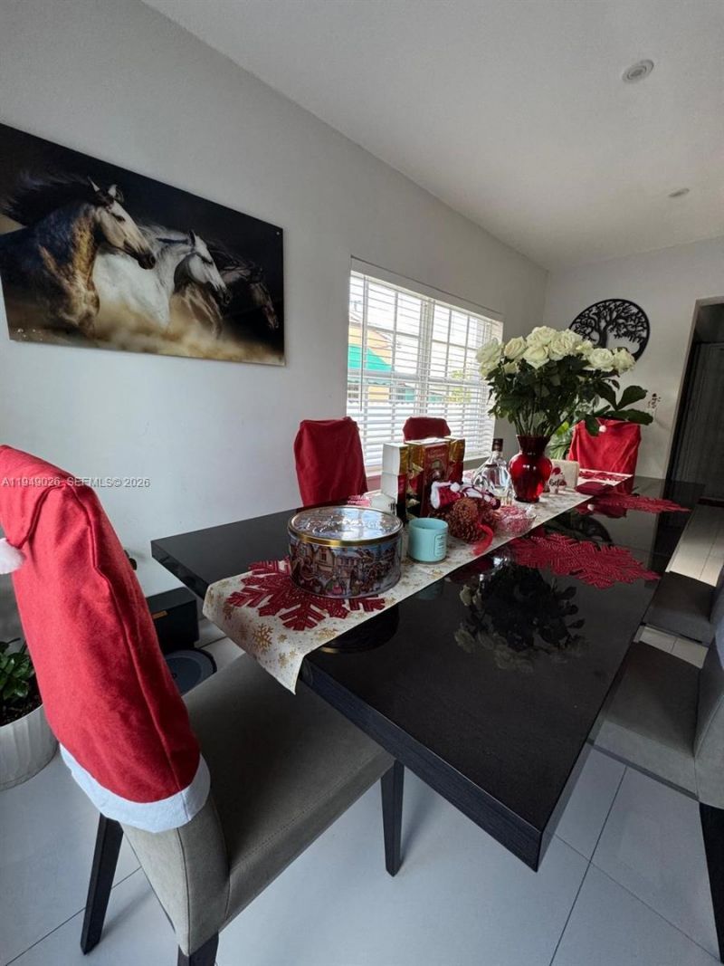 3551 Palm Ave, Unit 3551, Hialeah, FL 33012 Photo