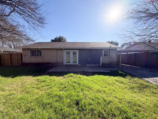 1307 Janann Avenue , Arlington, TX 76014