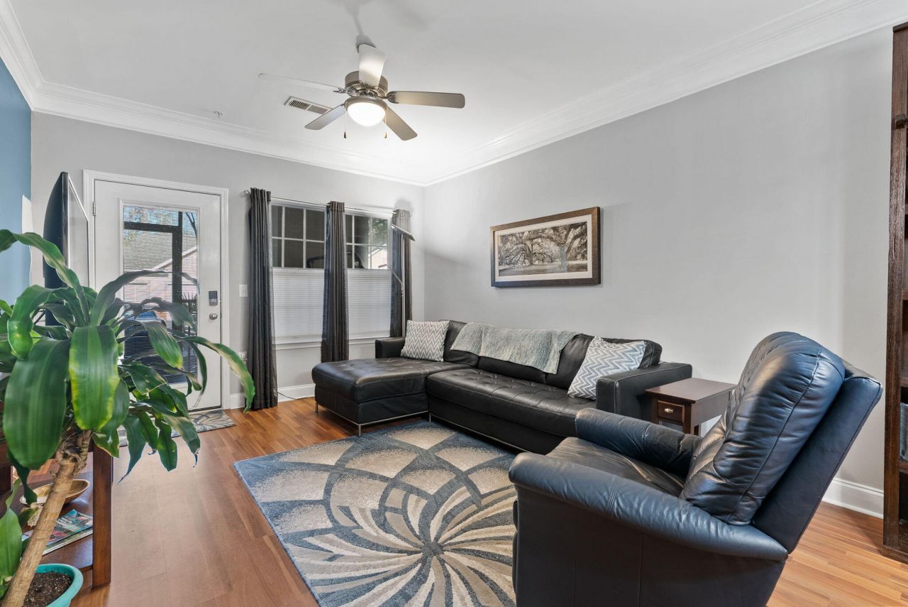 1101 Basildon Road Photo 15