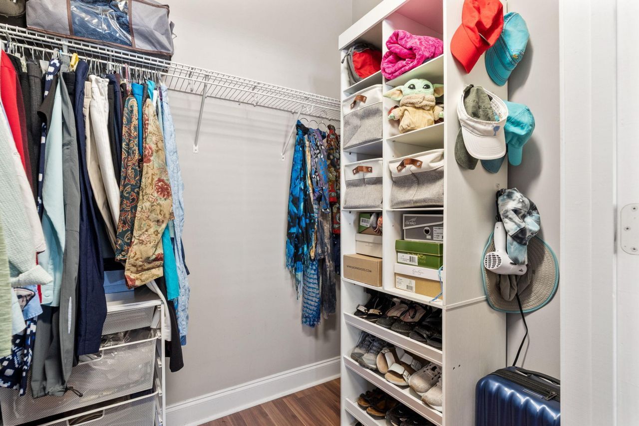 1101 Basildon Road Photo 22