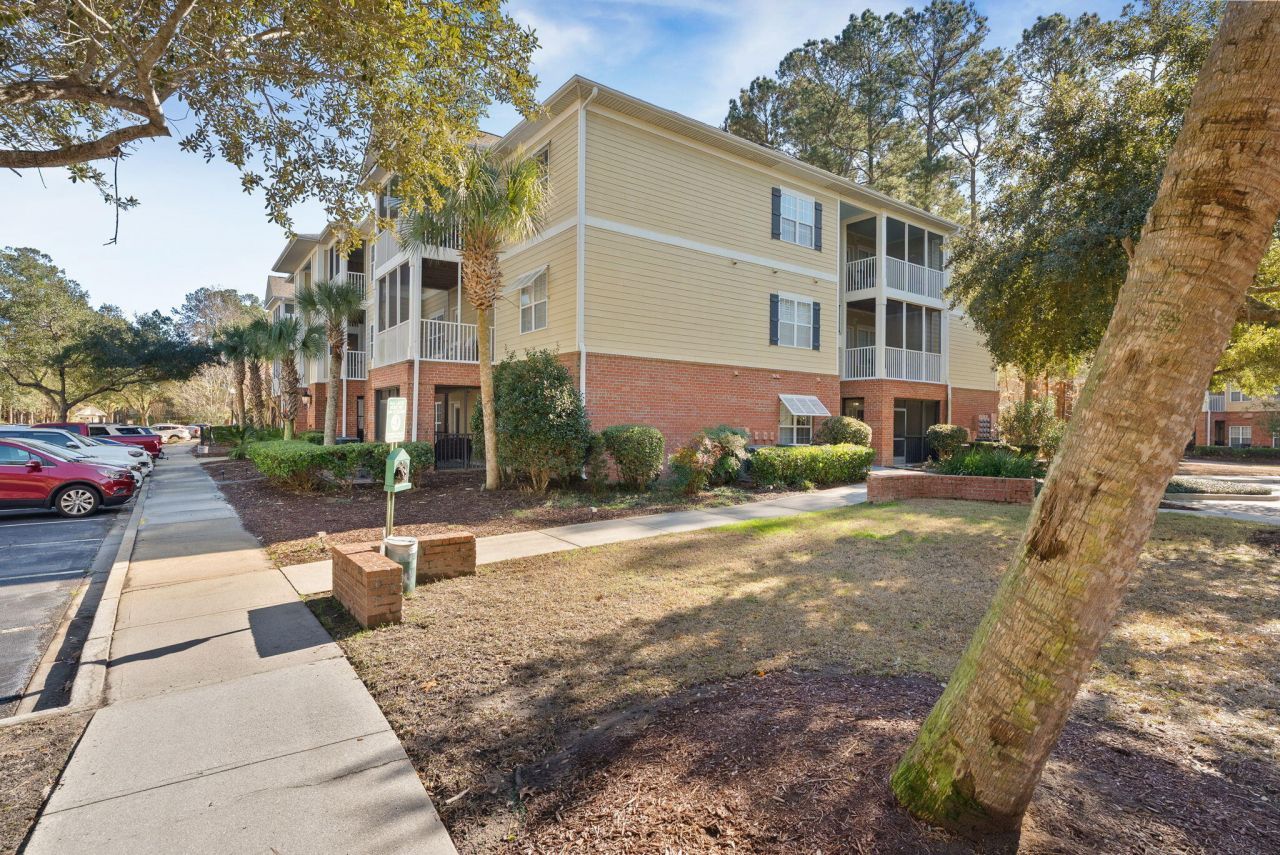 1101 Basildon Road Photo 32