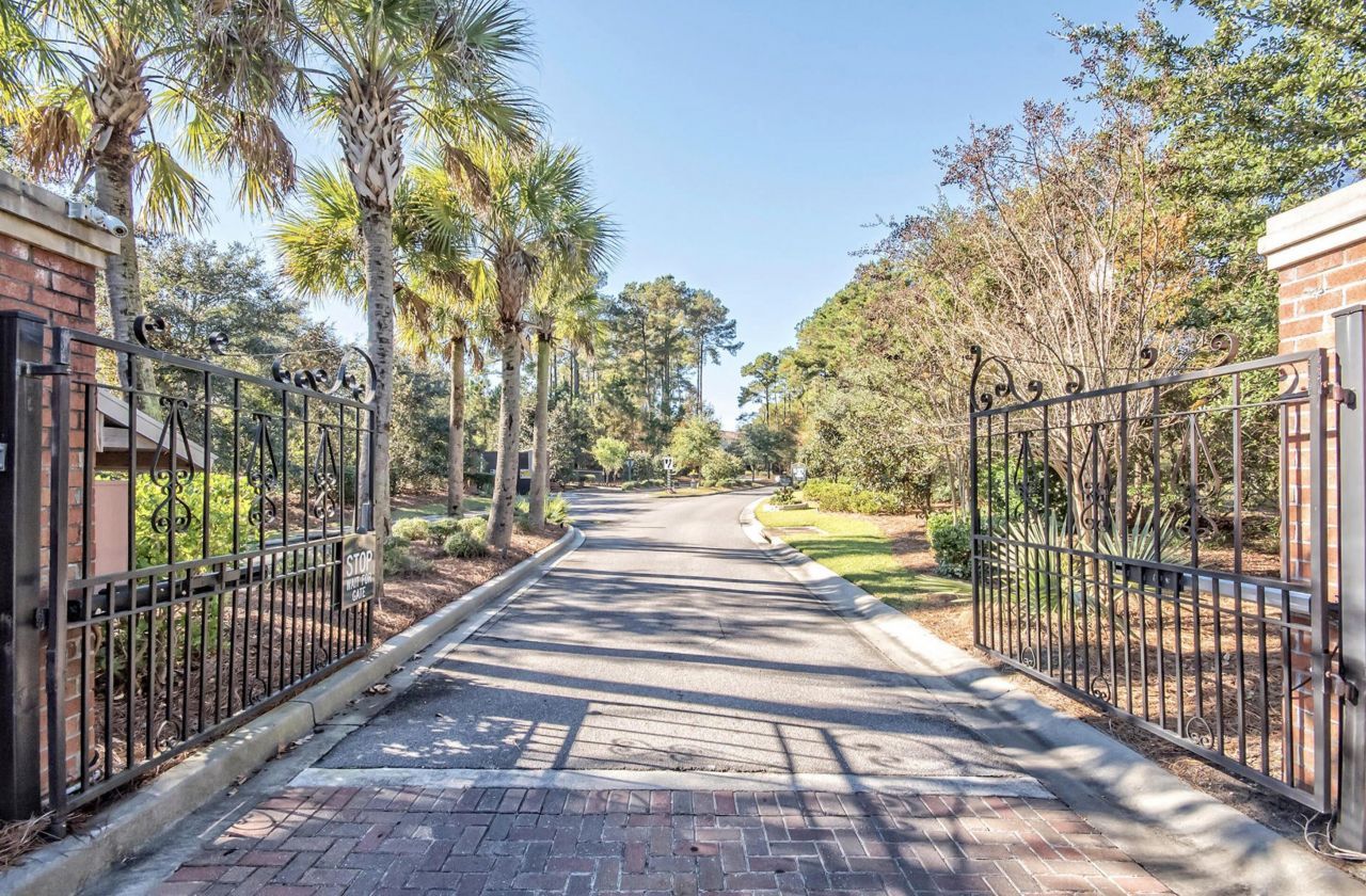 1101 Basildon Road Photo 35