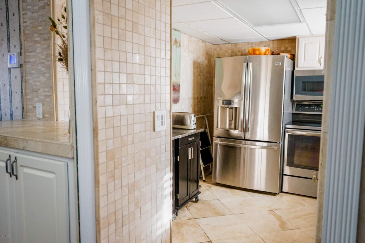 695 A1a N, Unit 86, Ponte Vedra Beach, FL 32082 Main Photo