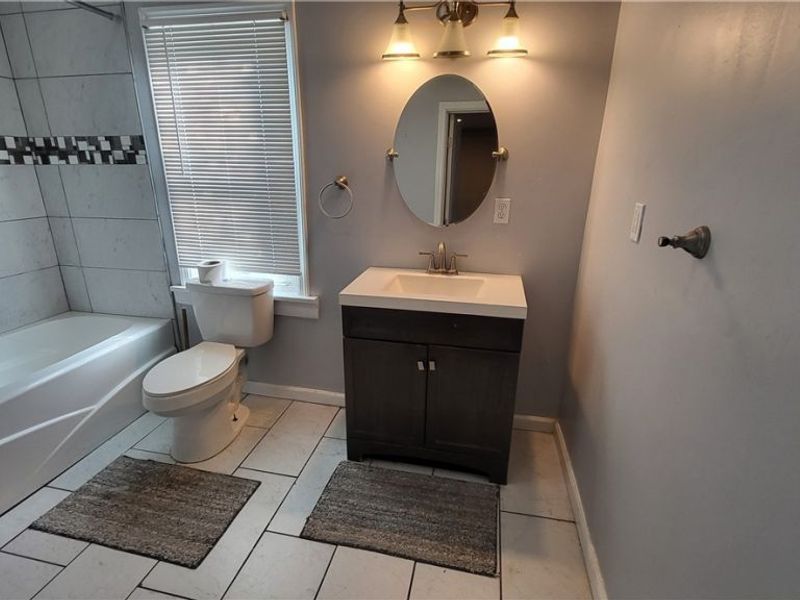 4011 Liggett Drive, Parma, OH 44134 Photo 7