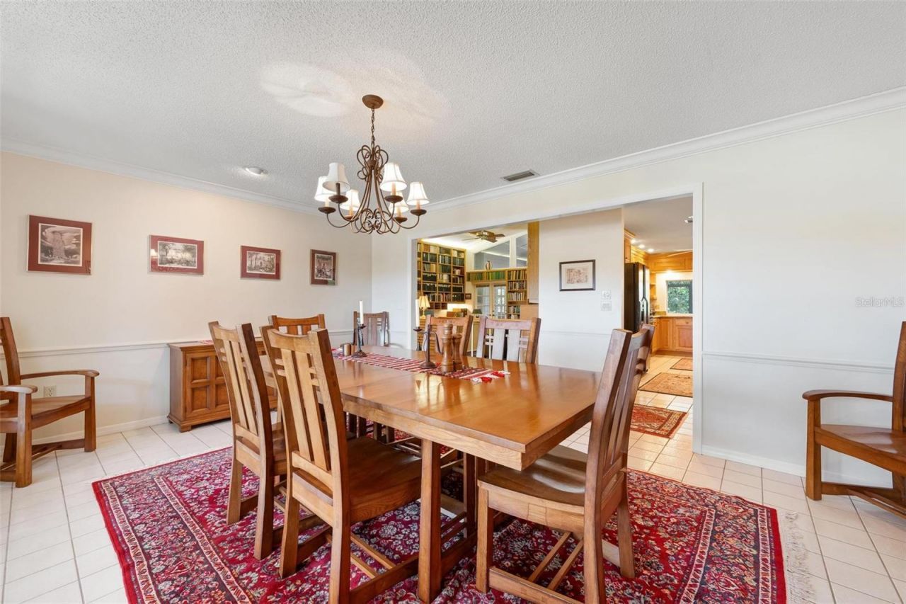 6964 Country Lakes Circle, Sarasota, FL 34243 Photo