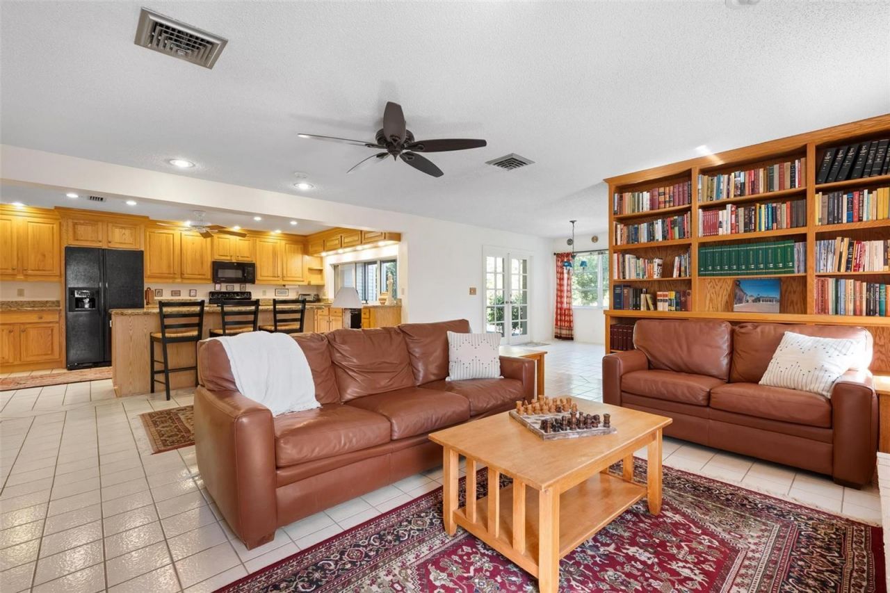6964 Country Lakes Circle, Sarasota, FL 34243 Photo