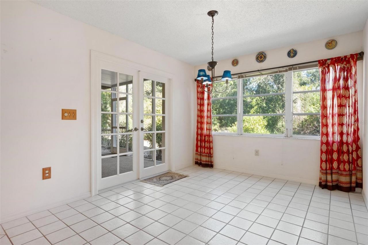 6964 Country Lakes Circle, Sarasota, FL 34243 Photo