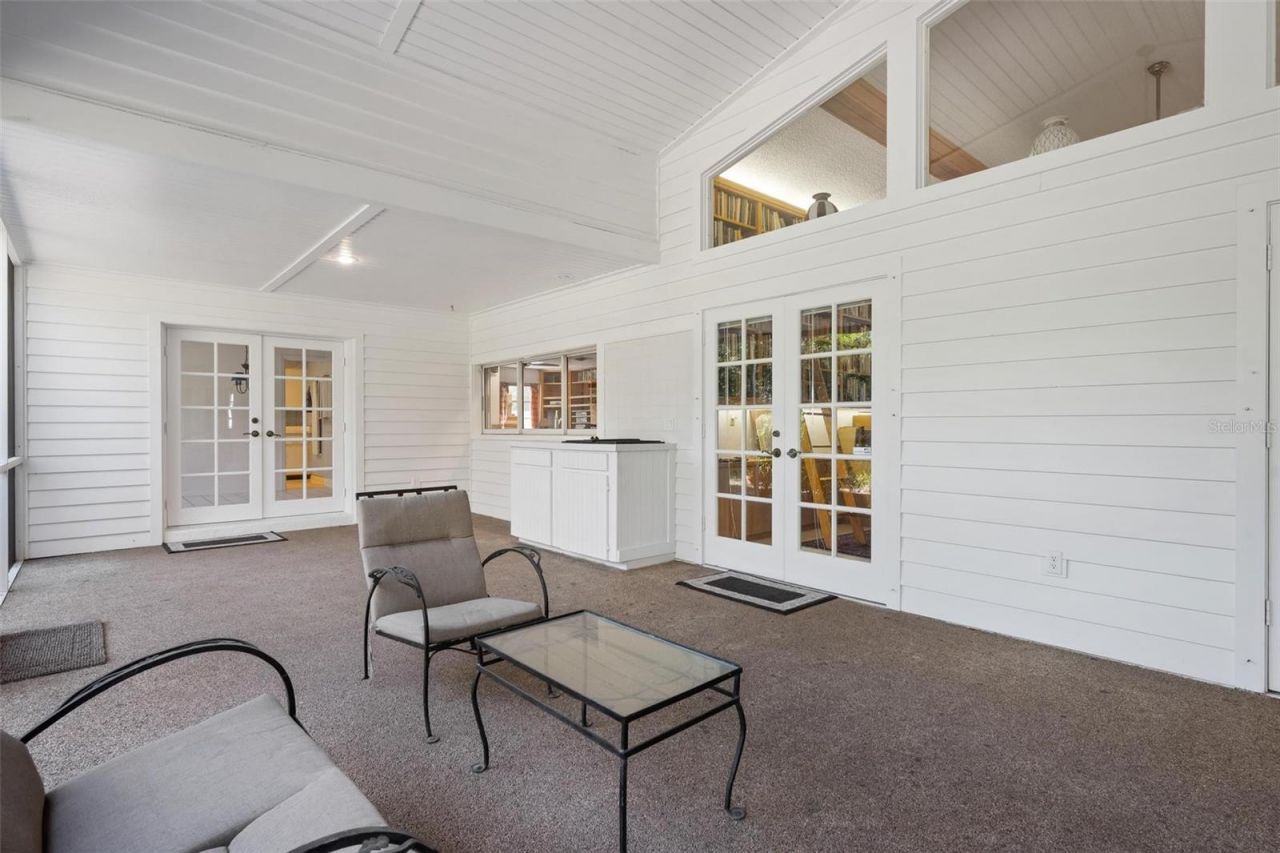 6964 Country Lakes Circle, Sarasota, FL 34243 Photo