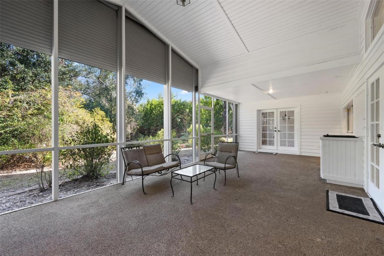 6964 Country Lakes Circle, Sarasota, FL 34243 Photo