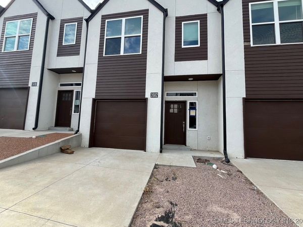 3502 Redbud Lane, Tulsa, OK 74132