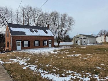 9 DIXIE DRIVE, RED LION, PA 17356