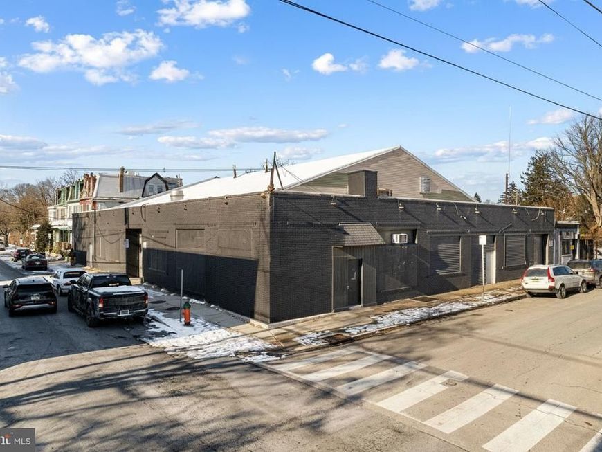 67 69 W Queen Lane, Philadelphia, PA 19144 Main Photo