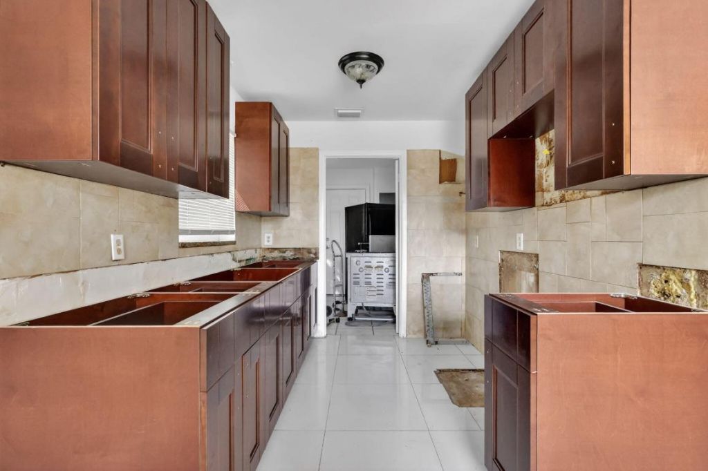 926 S 13th Avenue S, Lake Worth Beach, FL 33460 Photo