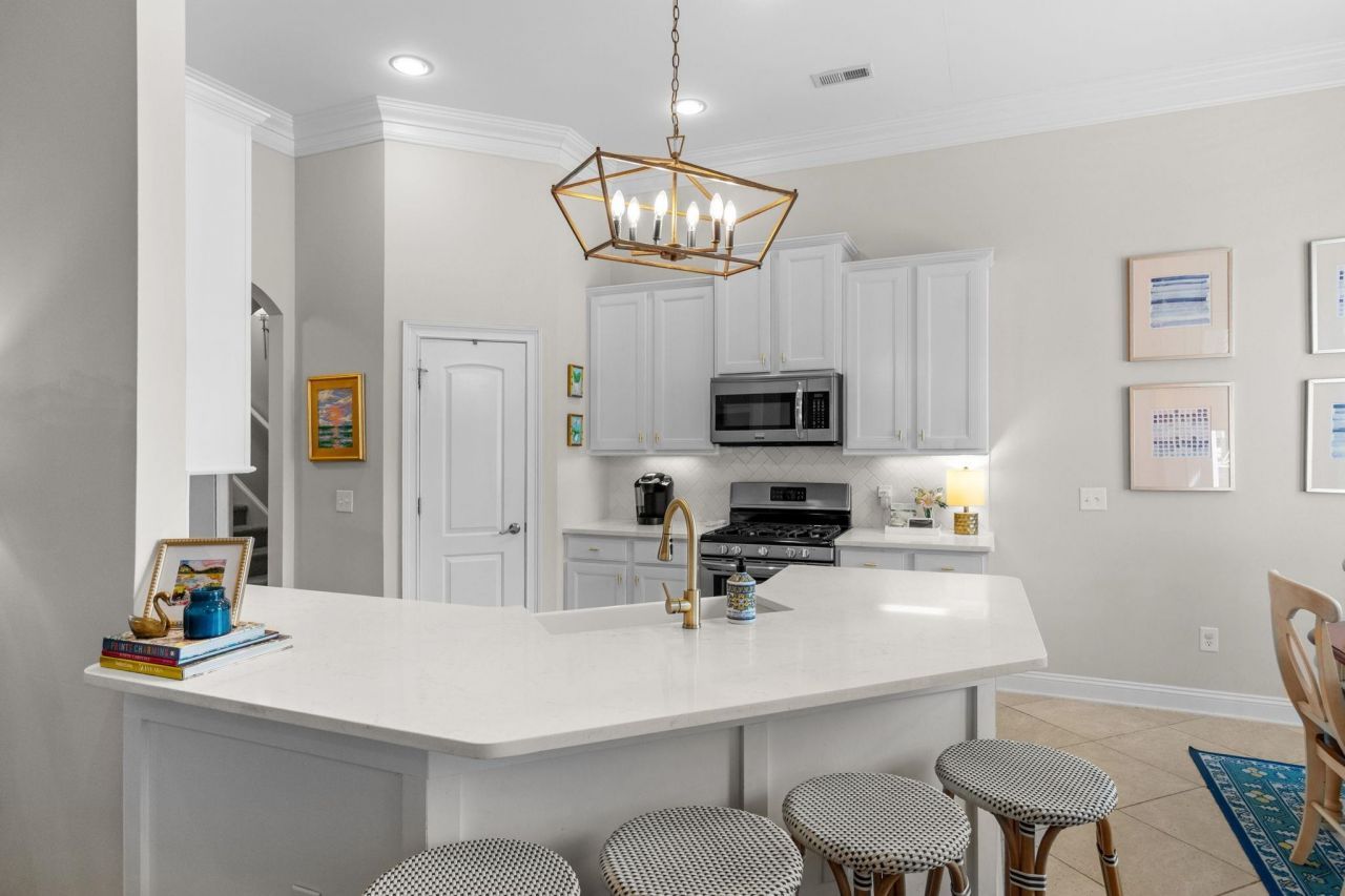 54 Summerlight Dr. Photo 13