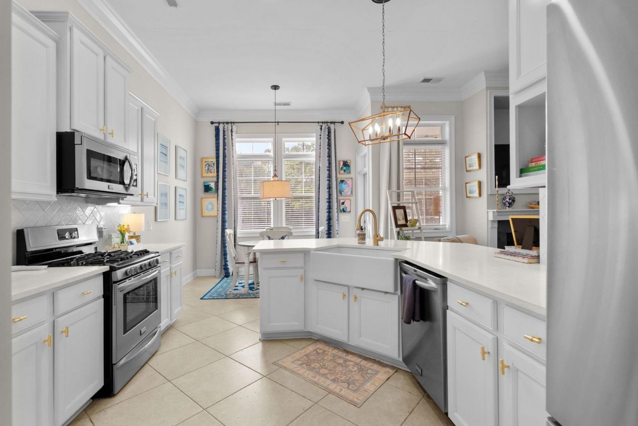 54 Summerlight Dr. Photo 15