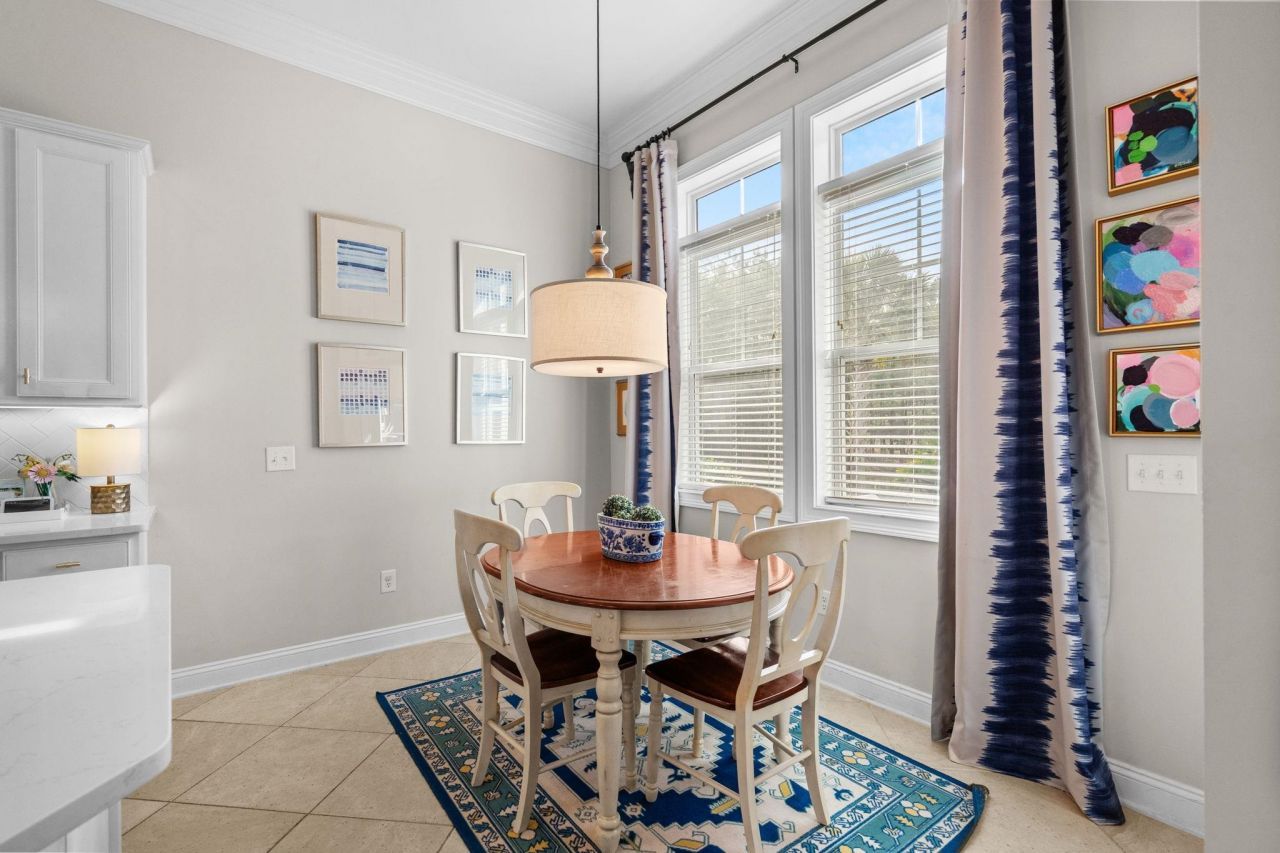 54 Summerlight Dr. Photo 18