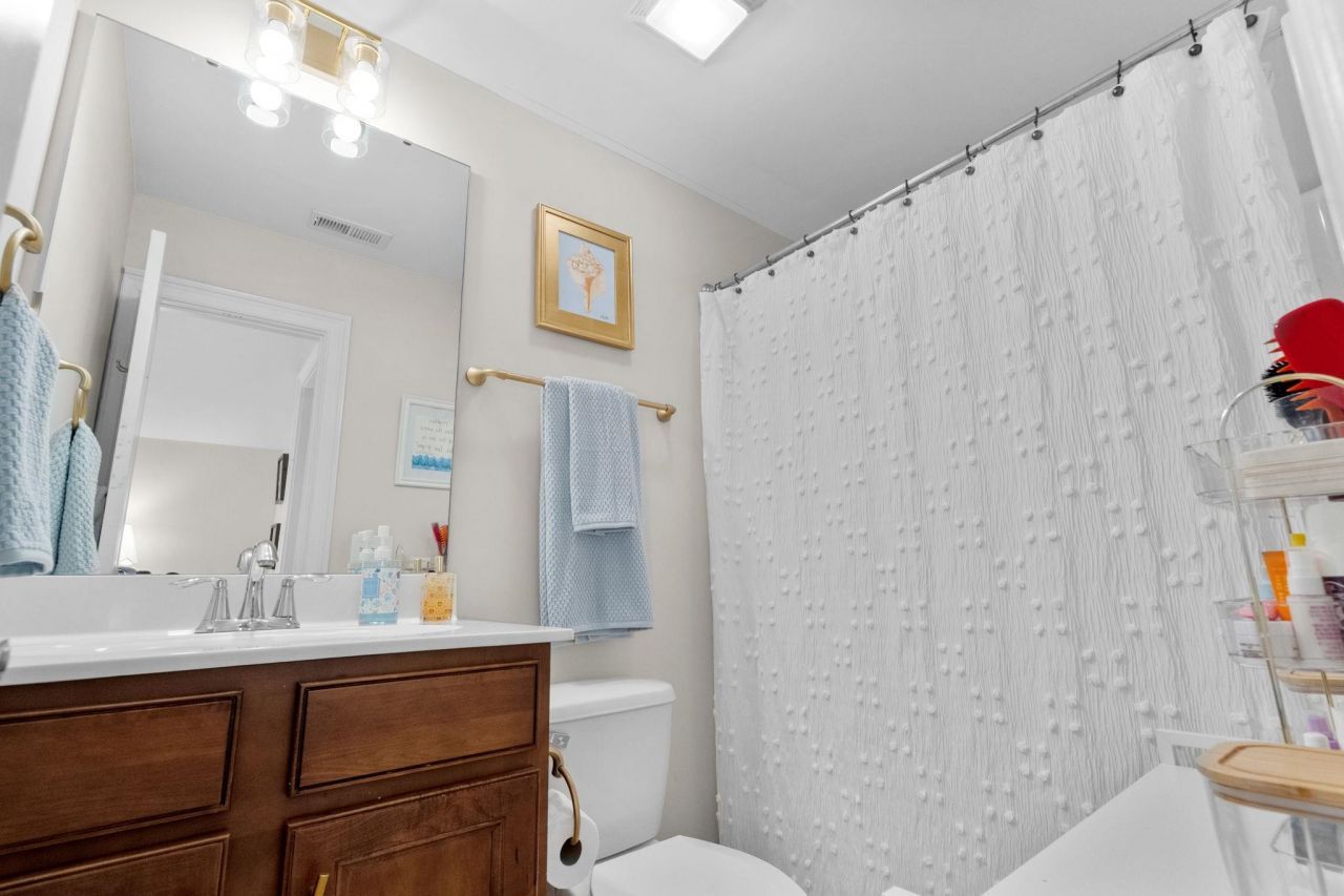 54 Summerlight Dr. Photo 33