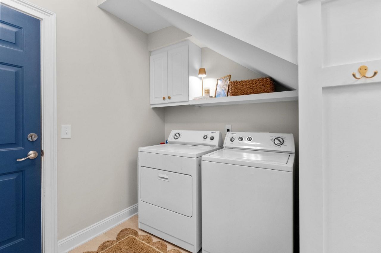 54 Summerlight Dr. Photo 35