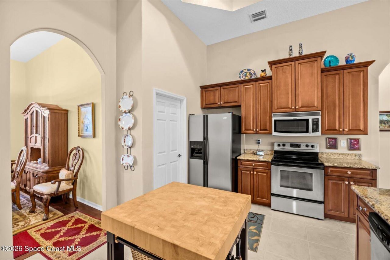 111 SW Ladybug Drive, Port Saint Lucie, FL 34953 Photo